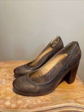 Frye Women's Dark Brown Leather Block Heel Pumps